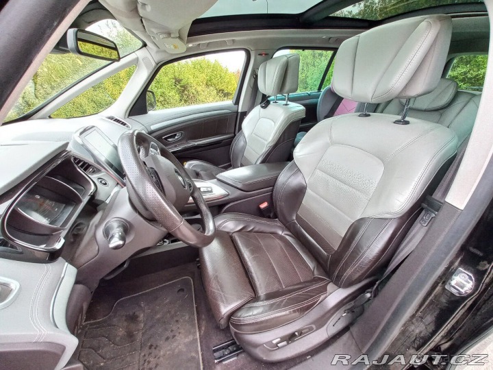 Renault Espace V Initiale Paris 2016