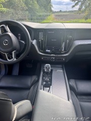 Volvo XC60 B4 D PLUS DARK 1800
