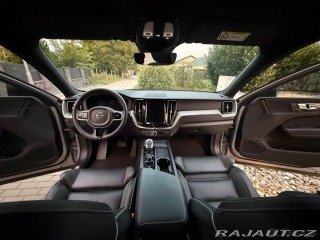 Volvo XC60 B4 D PLUS DARK 1800