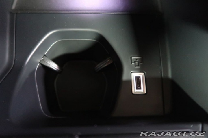 Peugeot 308 1.2PureTech,CZ,1Maj,Allur 2022