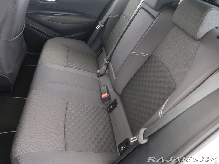 Toyota Corolla 1.8Hybrid,CZ,1Maj,Comfort 2023