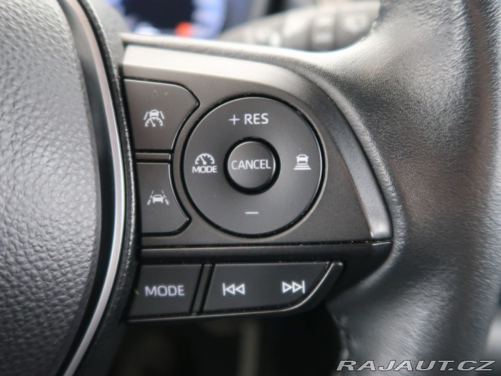 Toyota Corolla 1.8Hybrid,CZ,1Maj,Comfort 2023