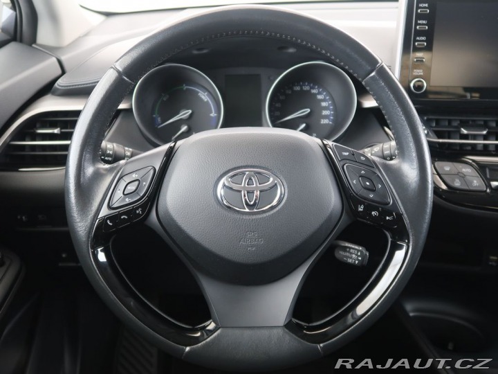 Toyota C-HR 1.8Hybrid,CZ,1Maj,Comfort 2023