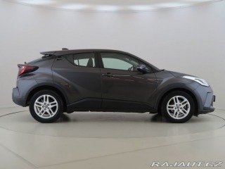Toyota C-HR 1.8Hybrid,CZ,1Maj,Comfort 2023