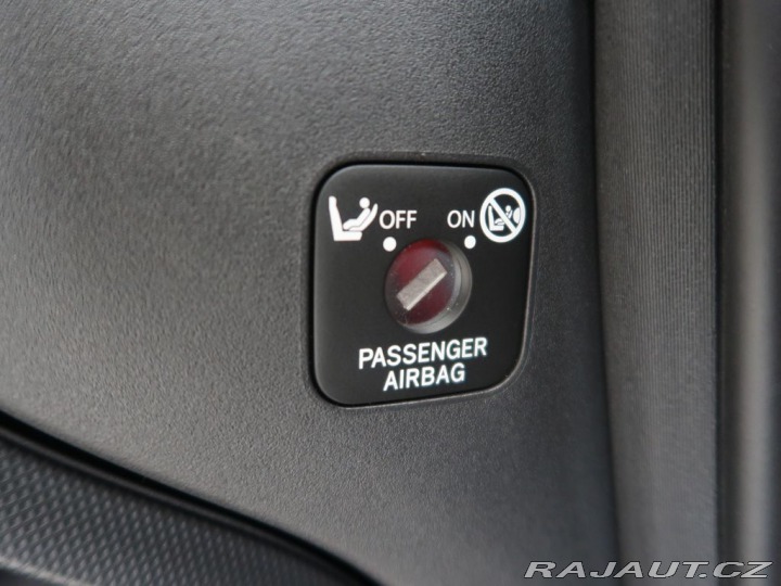 Toyota Auris 1.4VVT-i,CZ,1Maj,Manuál 2009