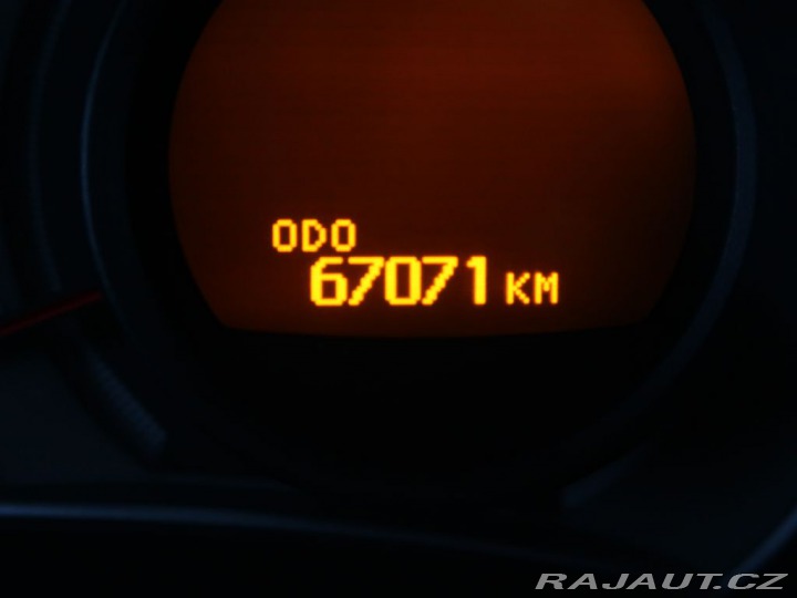 Toyota Auris 1.4VVT-i,CZ,1Maj,Manuál 2009