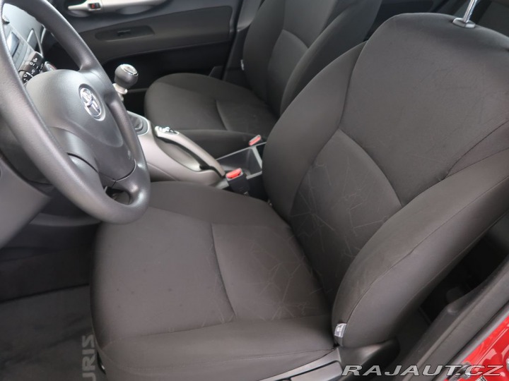 Toyota Auris 1.4VVT-i,CZ,1Maj,Manuál 2009