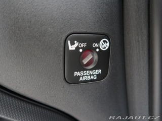 Toyota Auris 1.4VVT-i,CZ,1Maj,Manuál 2009