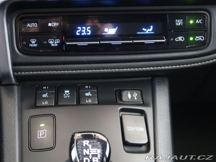 Toyota Auris 1.8Hybrid,CZ,Selection 2018