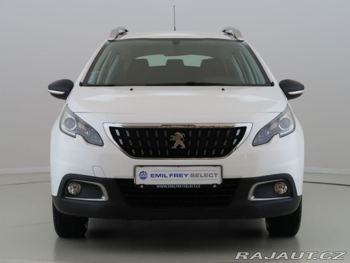Peugeot 2008 1.2PureTech,CZ,1Maj,Manuá 2017
