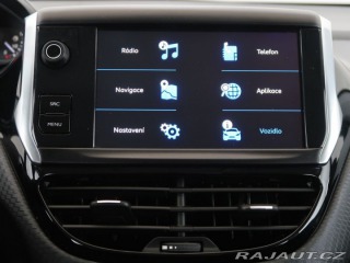 Peugeot 2008 1.2PureTech,CZ,1Maj,Manuá 2017