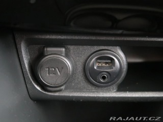 Peugeot 2008 1.2PureTech,CZ,1Maj,Manuá 2017