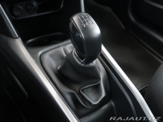 Peugeot 2008 1.2PureTech,CZ,1Maj,Manuá 2017