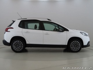 Peugeot 2008 1.2PureTech,CZ,1Maj,Manuá 2017