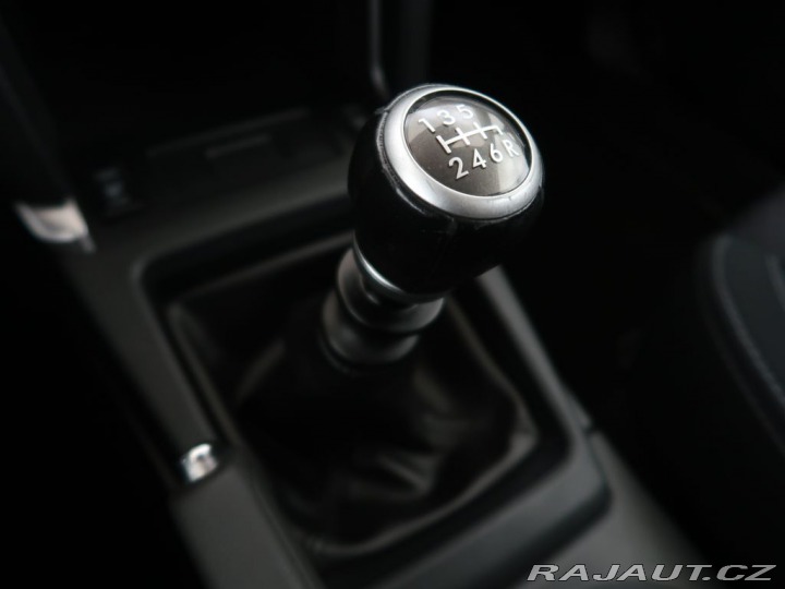 Subaru Forester 2.0Boxer,CZ,Manuál,4x4 2017