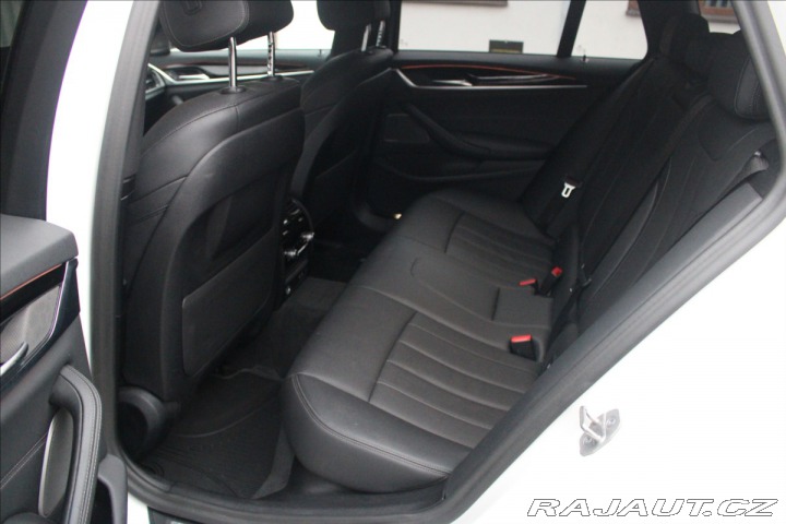 BMW 5 530d xDrive MSport harman 2022