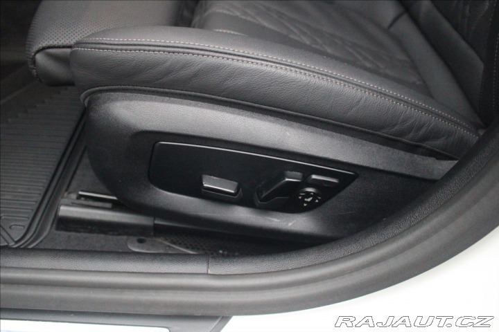 BMW 5 3,0 30d xDrive MSport h/k 2022