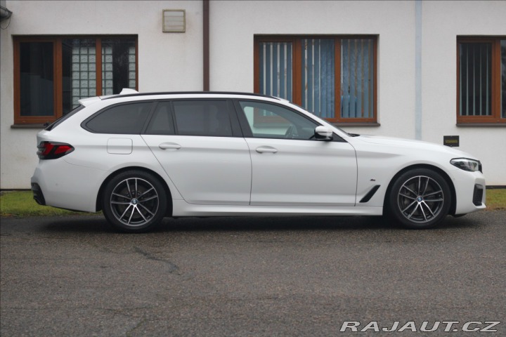 BMW 5 3,0 530d xDrive MSport ha 2022