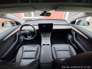 Tesla Model 3 Standard Range Plus kW SO 2021