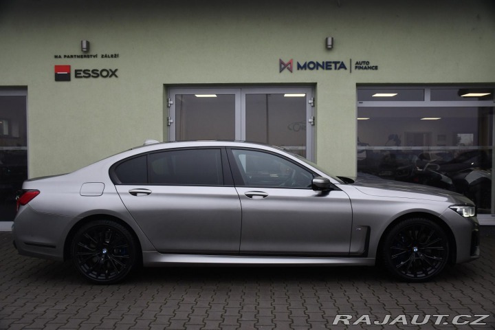 BMW 7 745Le xD M-SPORT HK PANO 2019