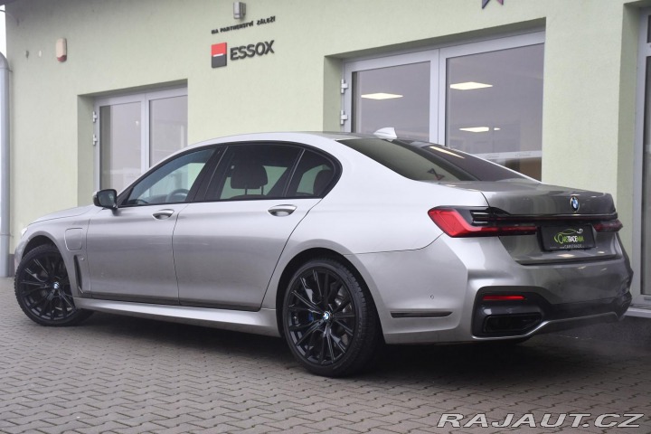 BMW 7 745Le xD M-SPORT HK PANO 2019