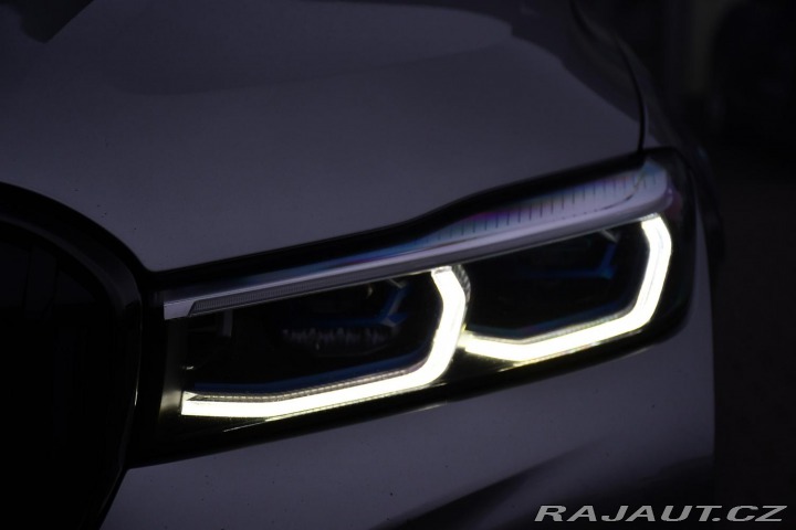 BMW 7 745Le xD M-SPORT HK PANO 2019