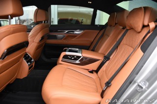 BMW 7 745Le xD M-SPORT HK PANO 2019