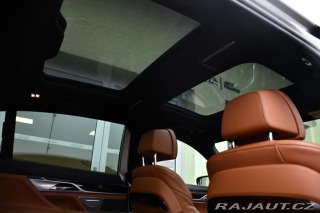 BMW 7 745Le xD M-SPORT HK PANO 2019