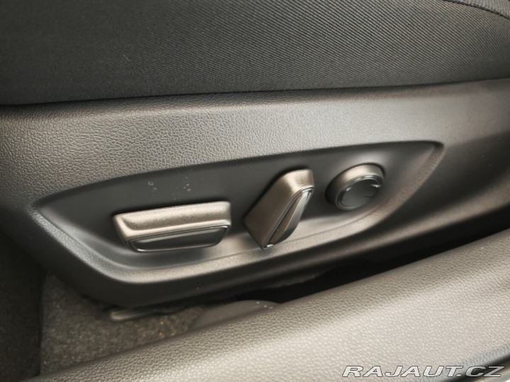 Toyota Prius 2.0 Plug-in Hybrid Presti 2024