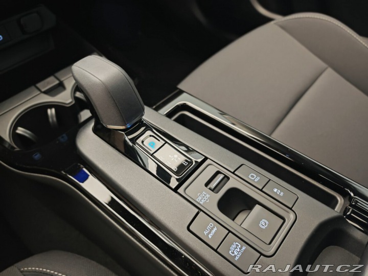 Toyota Prius 2.0 Plug-in Hybrid Presti 2024