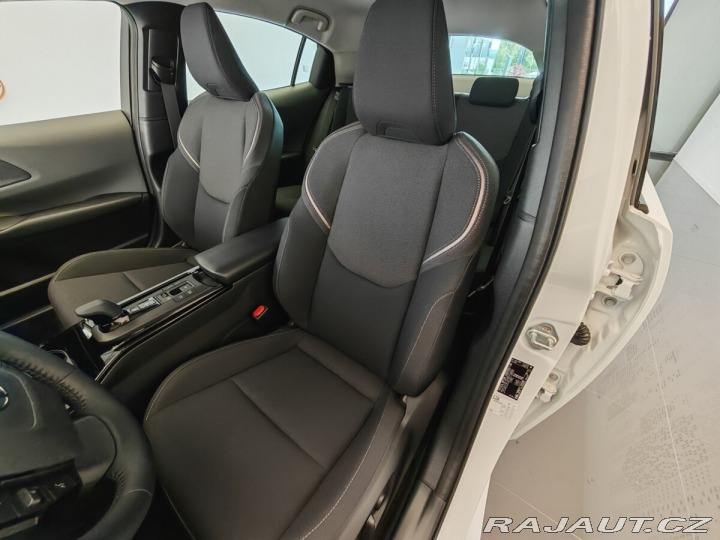 Toyota Prius 2.0 Plug-in Hybrid Presti 2025