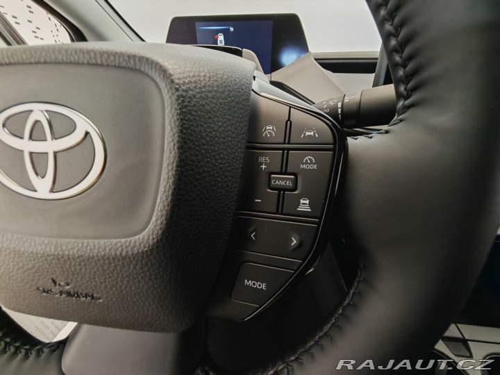 Toyota Prius 2.0 Plug-in Hybrid Presti 2025