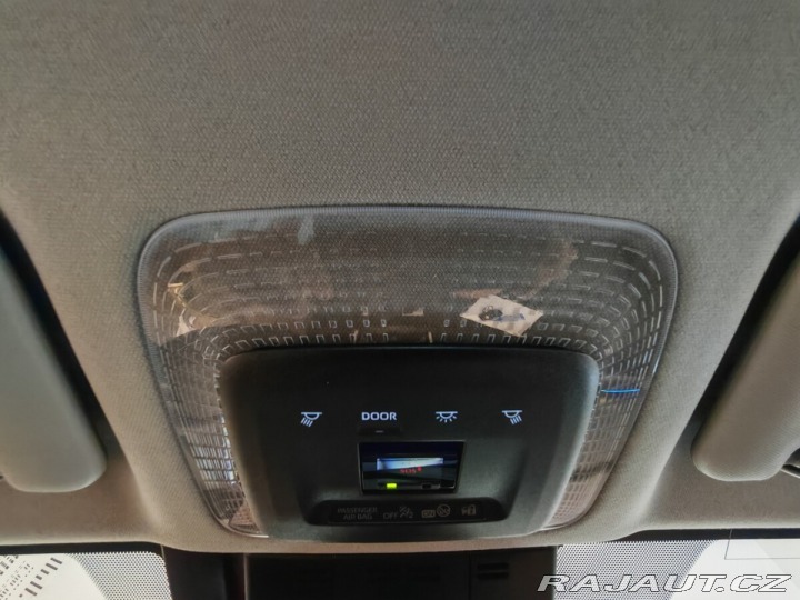 Toyota Prius 2.0 Plug-in Hybrid Presti 2025