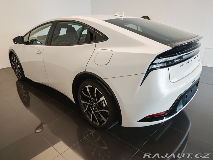 Toyota Prius 2.0 Plug-in Hybrid Presti 2025