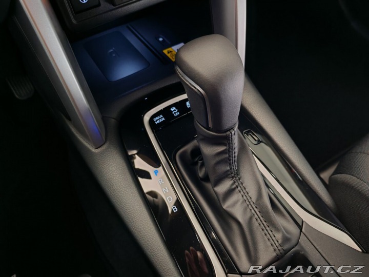 Toyota Corolla Cross 2025