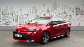 Toyota Corolla 1.8 Hybrid e-CVT Style