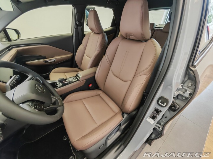 Lexus Ostatní modely LBX ELEGANT TECH 2025