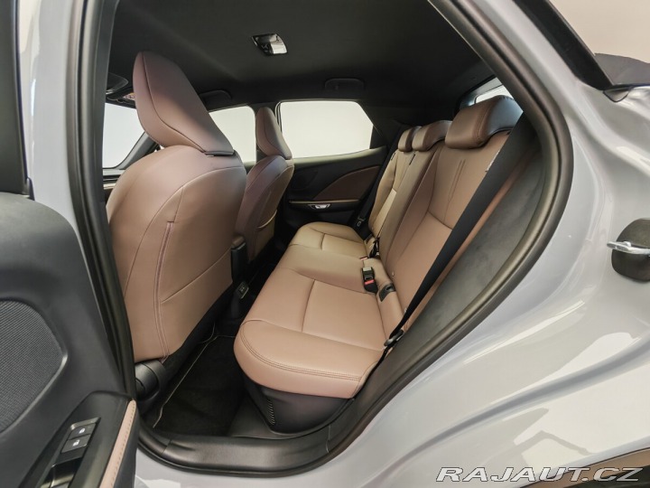 Lexus Ostatní modely LBX ELEGANT TECH 2025