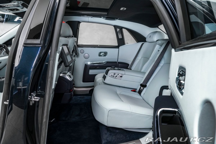 Rolls Royce Ghost 6,6 12 000 km 2012