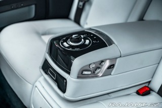 Rolls Royce Ghost 6,6 12 000 km 2012