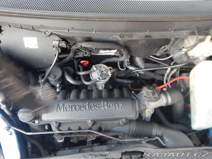 Mercedes-Benz Vaneo 1.7 CDi 67 KW AUTOMAT 2003