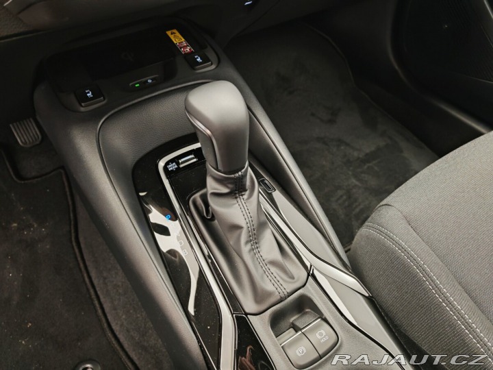 Toyota Corolla 1.8 Hybrid Comfort Tech 2025