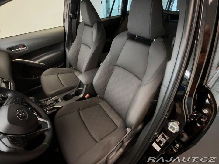 Toyota Corolla Cross 2025