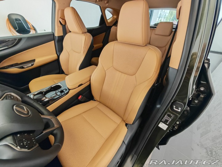 Lexus Ostatní modely NX 450h plus 450h+ Executive Plus 2024