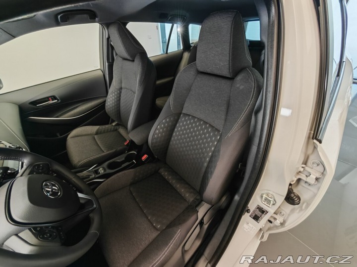 Toyota Corolla 1.8 Hybrid e-CVT Comfort 2025