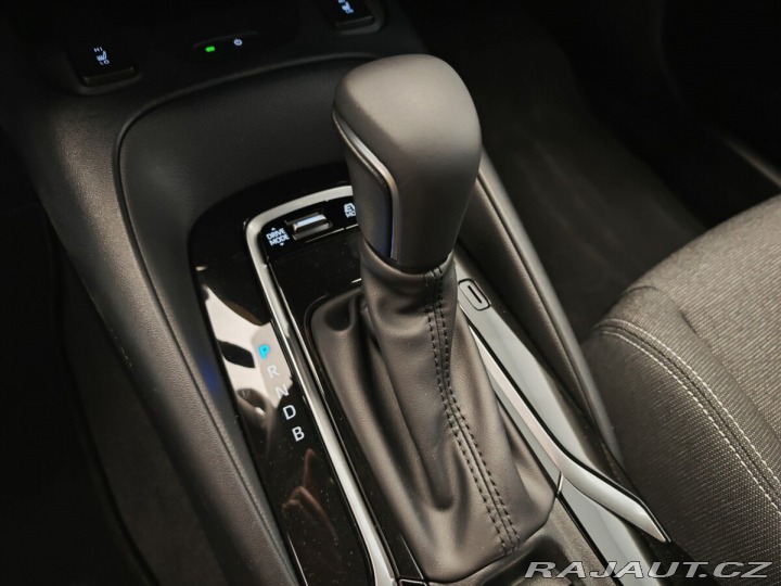 Toyota Corolla 1.8 Hybrid e-CVT Comfort 2025