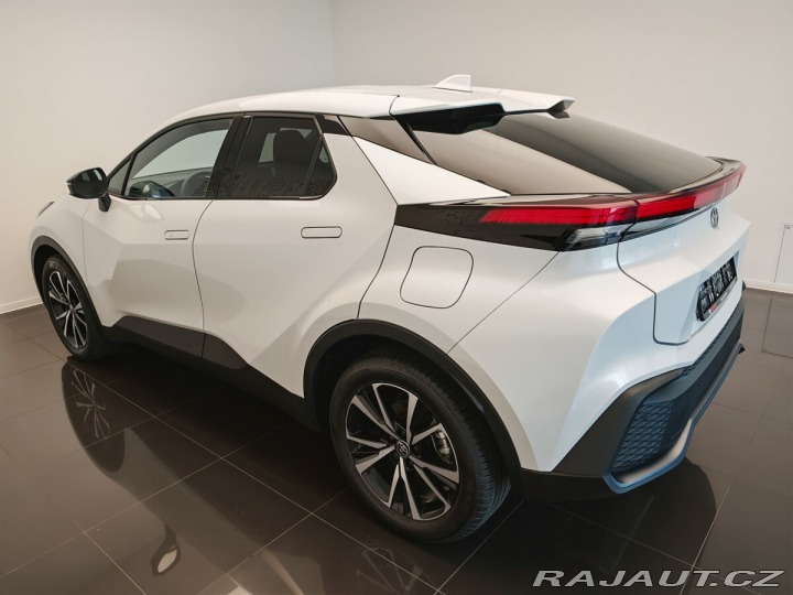 Toyota C-HR 2.0 Plug-in Hybrid STYLE 2024