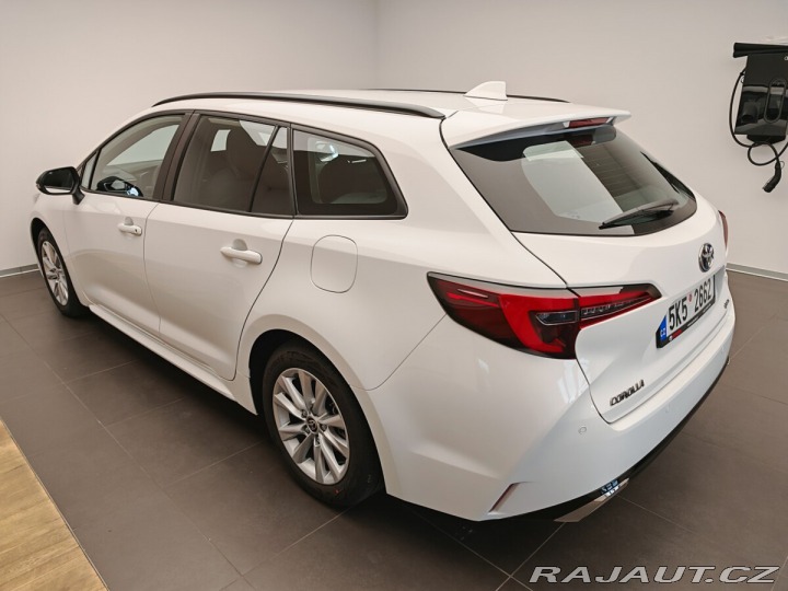 Toyota Corolla 1.8 Hybrid Comfort Tech 2025