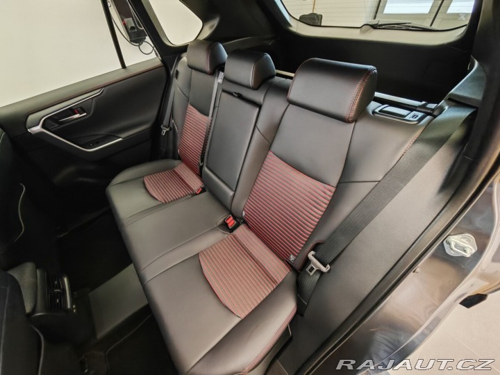 Toyota RAV4 2.5 Plug-in Hybrid SELECT 2025