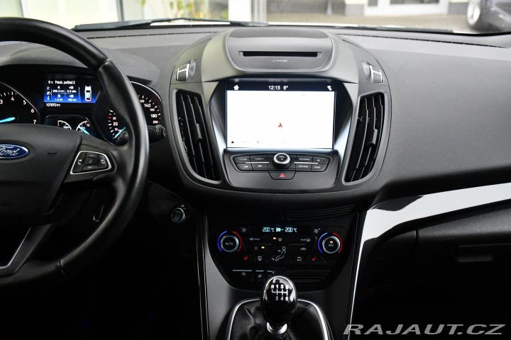 Ford Kuga 1.5EB TITANIUM TAŽNÉ 1M Č 2018